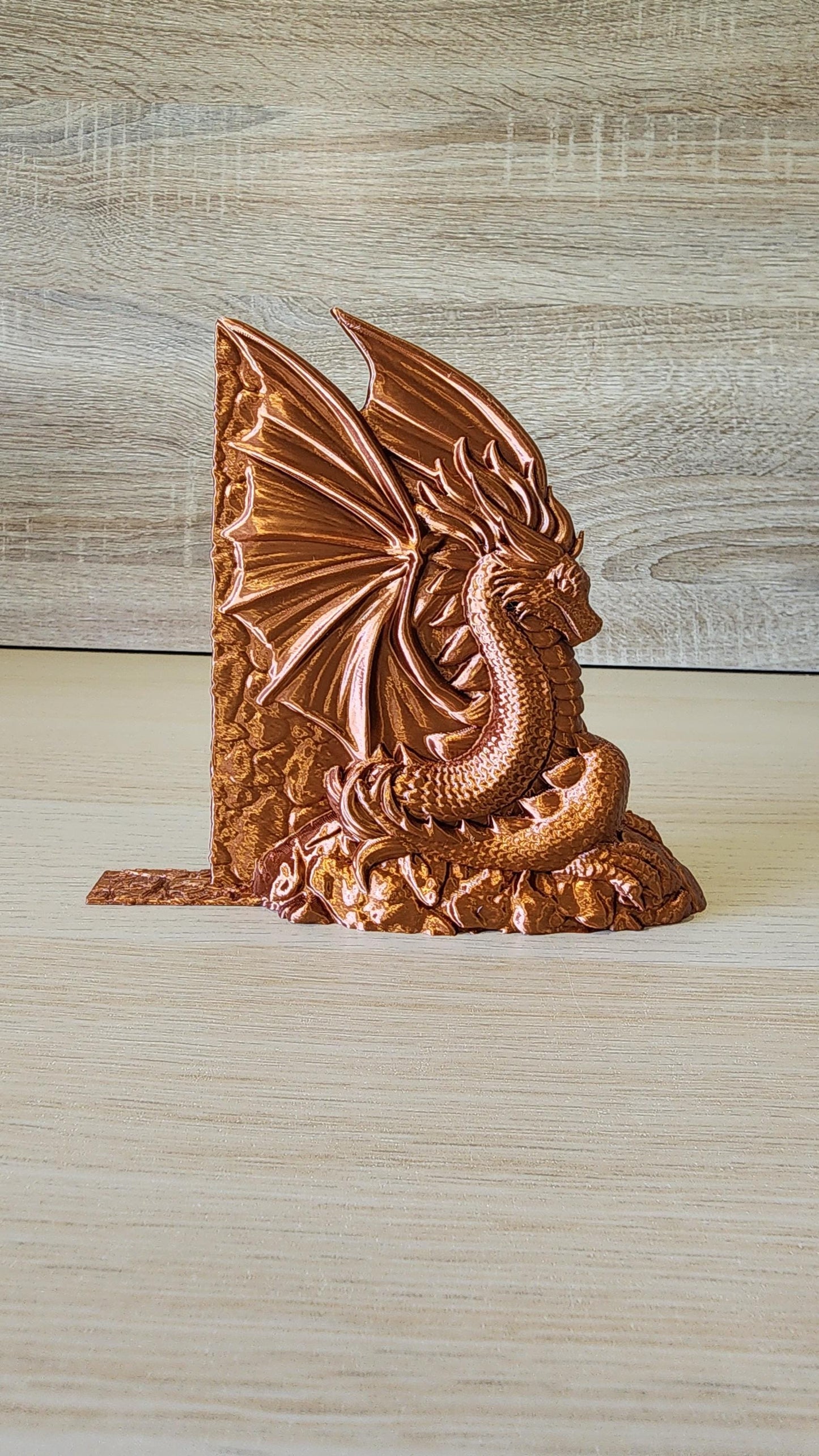 Majestic Dragon Bookends – Fantasy Home Decor, Unique Gifts for Book Lovers