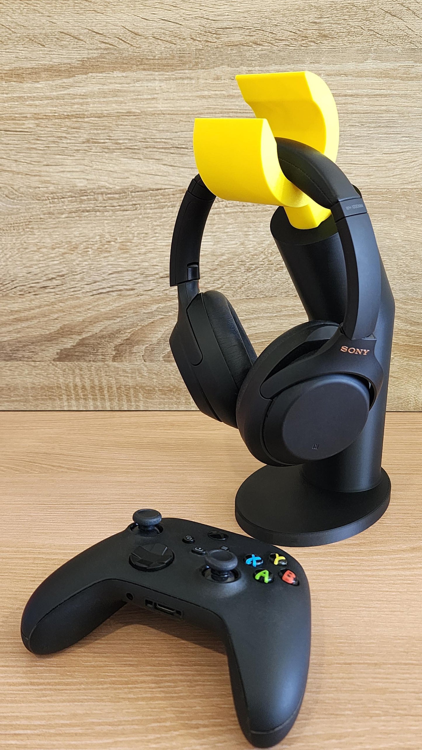Minifig-Inspired Headphone & Controller Stand Bundle – Save 20%