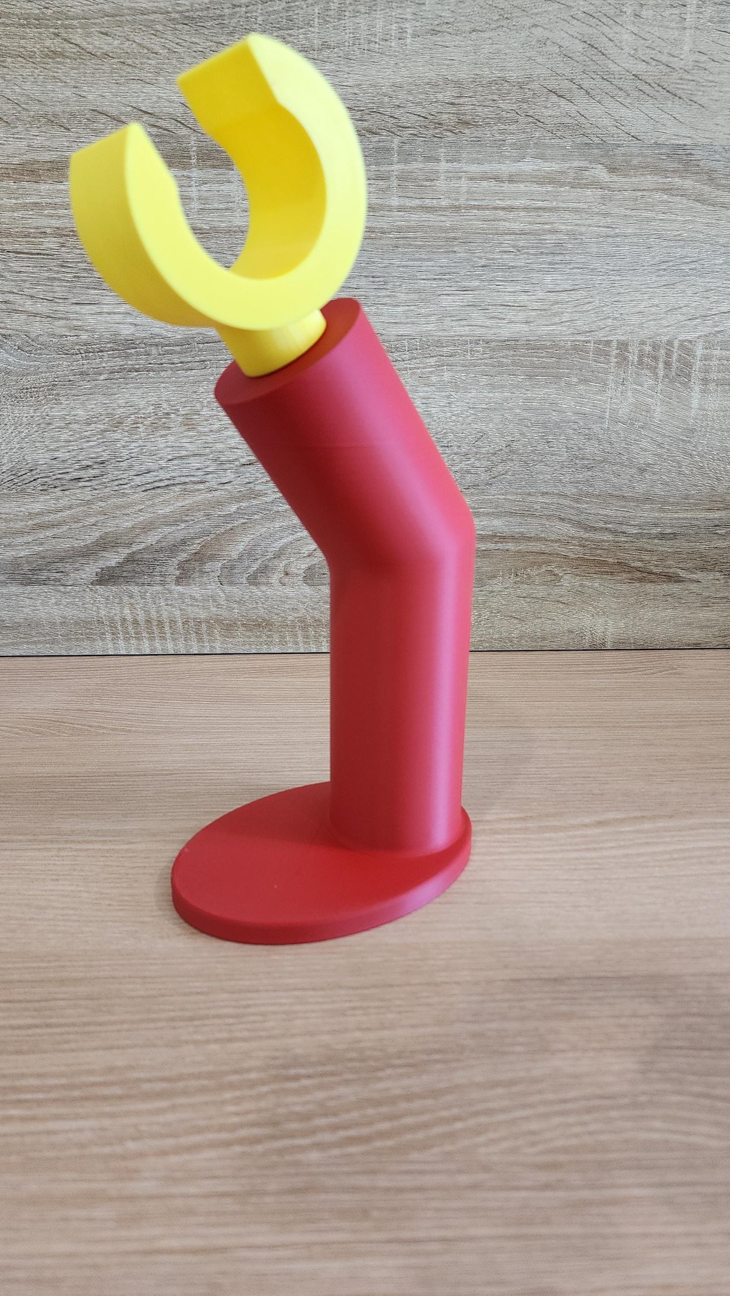 Minifig-Inspired Headphone Stand – Bold Desk & Gaming Display
