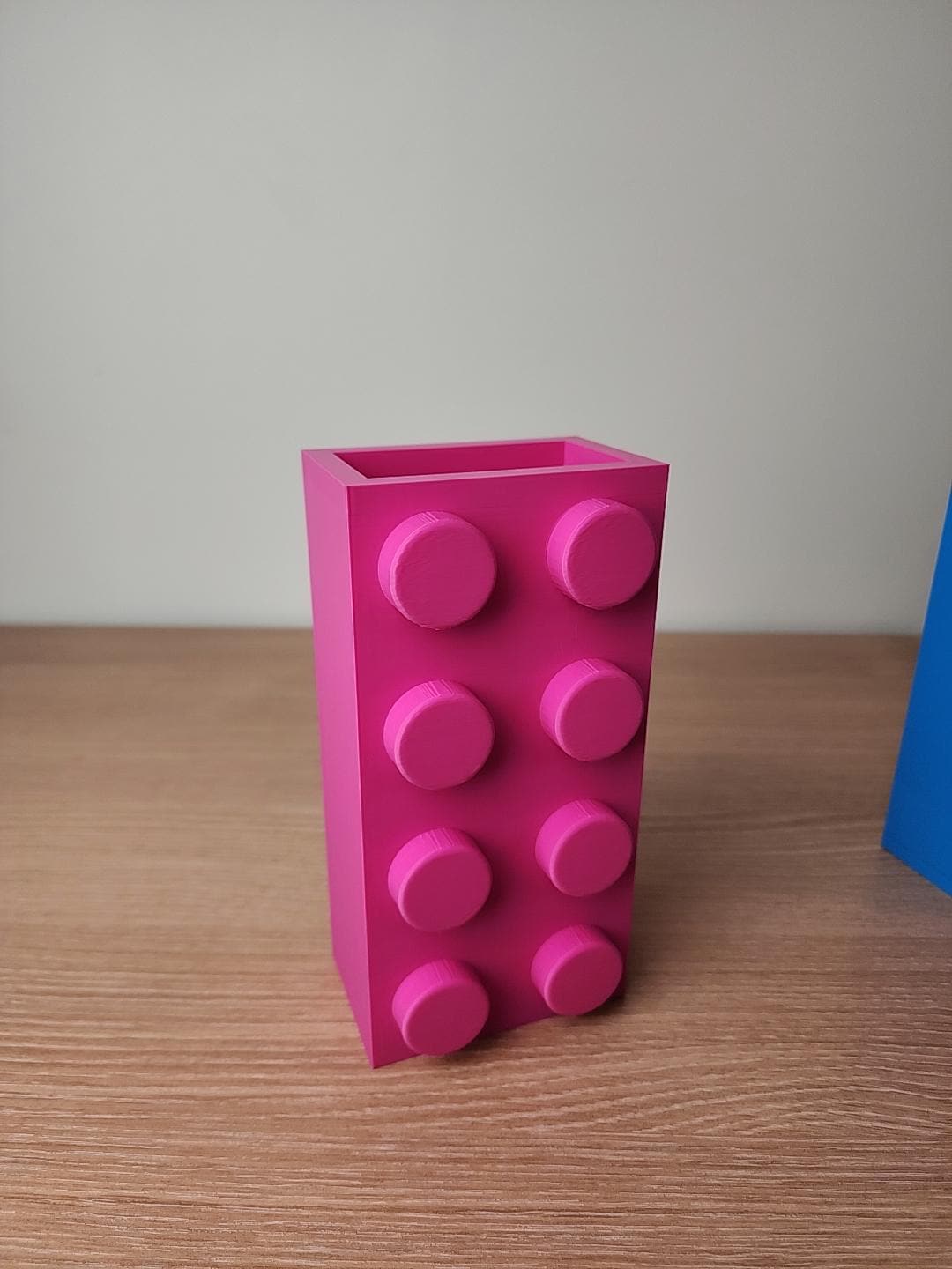 Brick-Inspired Vase for LEGO® Flower Sets – Multiple Colours