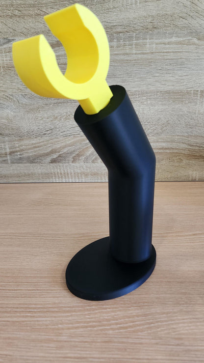 Minifig-Inspired Headphone Stand – Bold Desk & Gaming Display