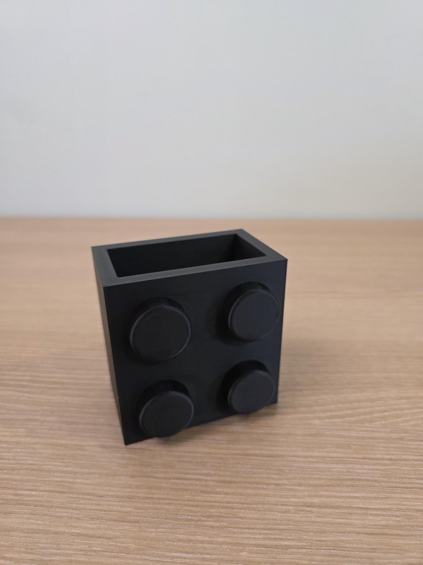 Brick-Inspired Pencil Holder / Desk Organizer
