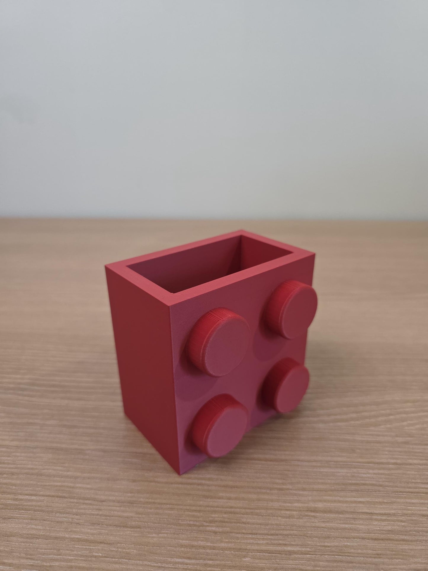 Brick-Inspired Pencil Holder / Desk Organizer
